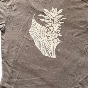 Sig Zane Torch Ginger Short Sleeve Gray Tee
